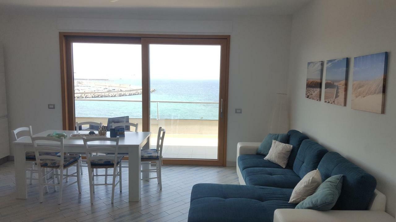 Casa Vacanze Lungomare Порто-Торрес Экстерьер фото
